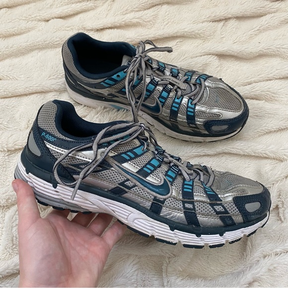 Nike Shoes - Nike P-6000 vintage sneakers Armory Navy/Flat Silver Sz 7.5